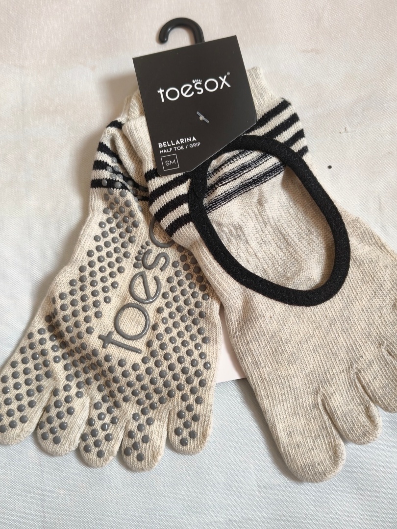 Toesox 요가 다섯 발가락 양말 남성용 여성용 전문 - Yoga Fitness Wear 리뷰 및 가격