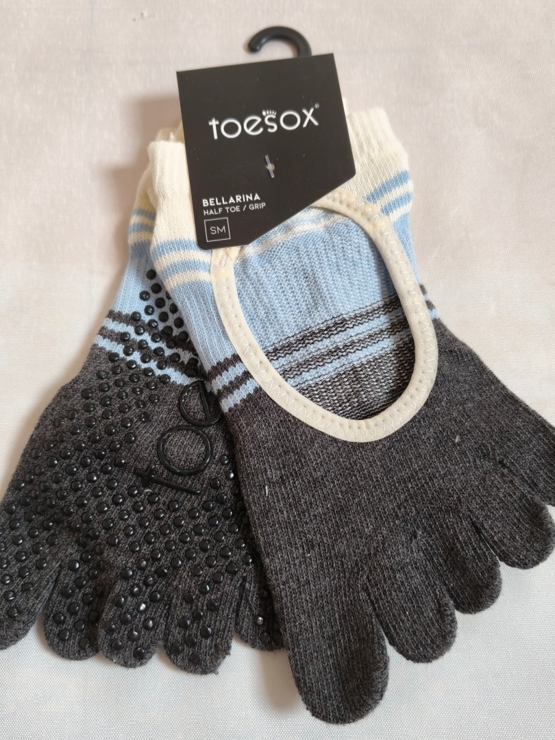 Toesox 요가 다섯 발가락 양말 남성용 여성용 전문 - Yoga Fitness Wear 리뷰 및 가격